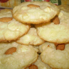 White Chocolate Macaroons