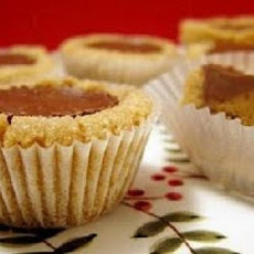 Peanut Butter Cup Cupcakes