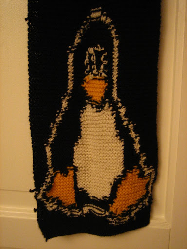  Linux Tux Scarf