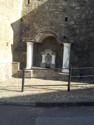 Fontana Del Popolo