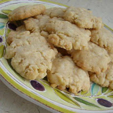 Giada's Pecorino Crackers