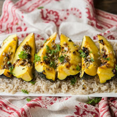 Honey-Jalape?o Roasted Acorn Squash