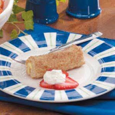 Berries 'n' Cream Roll-Ups