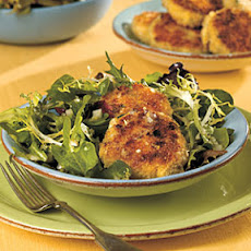 Crab Cakes over Mixed Greens with Lemon Dressing