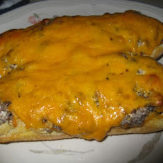 Easy Cheeseburger Bread
