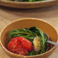 Spicy Collard Greens with Tomato, Garlic, and Onions