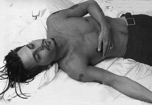 [johnny deep[4].jpg]