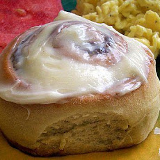 Cinnamon Rolls With Cream Cheese Frosting