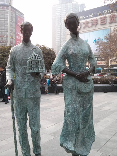 中央广场雕塑