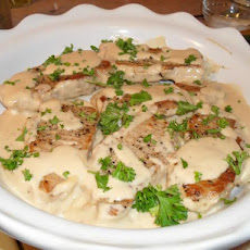 Braised Pork Chops in Sour Cream Sauce