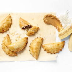 Peanut Butter & Banana Em-pie-nadas