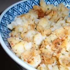 Roasted Garlic Mashed Potatoes with Basil and Sun-Dried Tomatoes