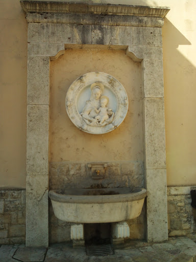Fontana 