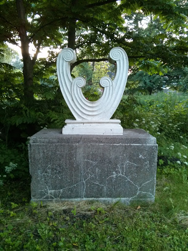 Harp Skulptur