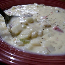 Yummy Chunky Potato Soup