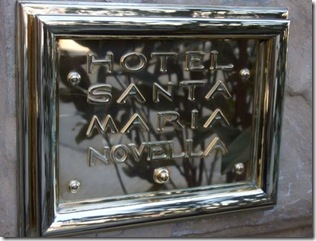 hotel-plaque-on-front
