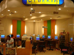 Mal Taman Anggrek (44)