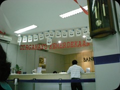 Bank Mandiri Darmo Park 2397