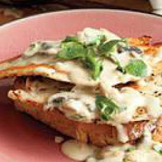Open-Face Hot Chicken or Turkey Sandwiches with Creamy Mushroom Gravy