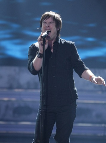 [david-cook-american-idol-top-10[4].jpg]