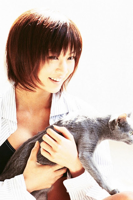 Misako Yasuda yasuda_w1_01.jpg VYJ200505