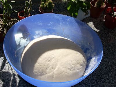 bollo de pan lehudado pan de chicharron
