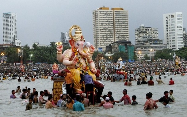 [Vinayaka Immersion[8].jpg]
