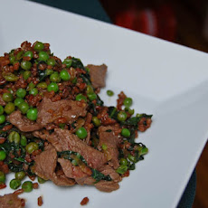 Sirloin Steak with Stir Fried Peas & Red Rice