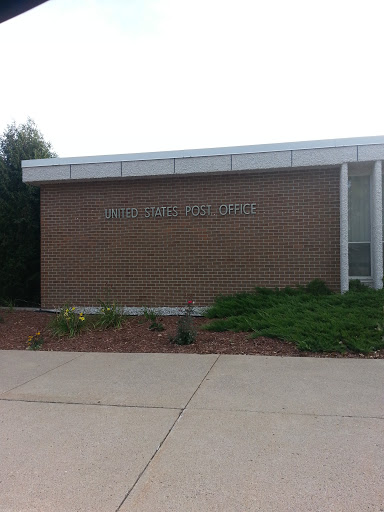 US Post Office, N Pine St, Chaska, MN
