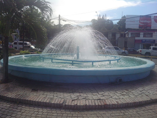 Fuente Plaza Hache