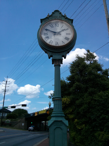 Ferguson Plaza 1894 Grand Clock