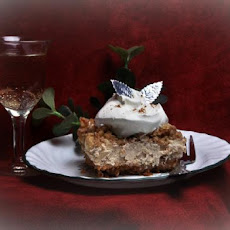 Apple Crisp Cheesecake