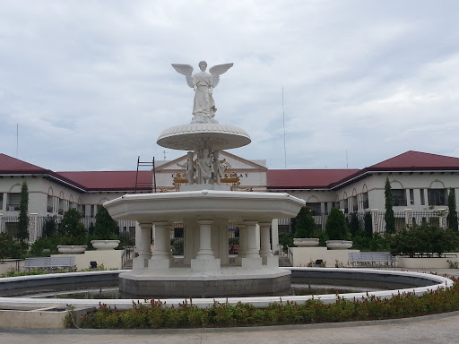 Talisay City Plaza Angel Fountain