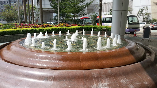 Harbour Plaza Fountain 