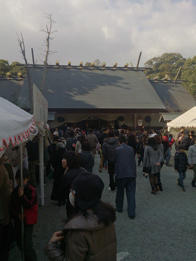 初詣、伊曽乃神社
