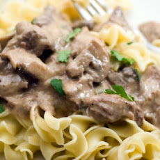 Daria's Slow Cooker Beef Stroganoff