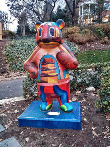 Wardman Park Bear Statue