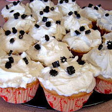 Anise/Licorice Cupcakes With Fluffy White Frosting