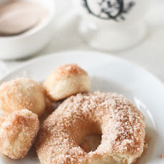 Baked Cinnamon Sugar Doughnuts