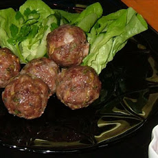 Vietnamese Chicken Meatballs in Lettuce Wraps