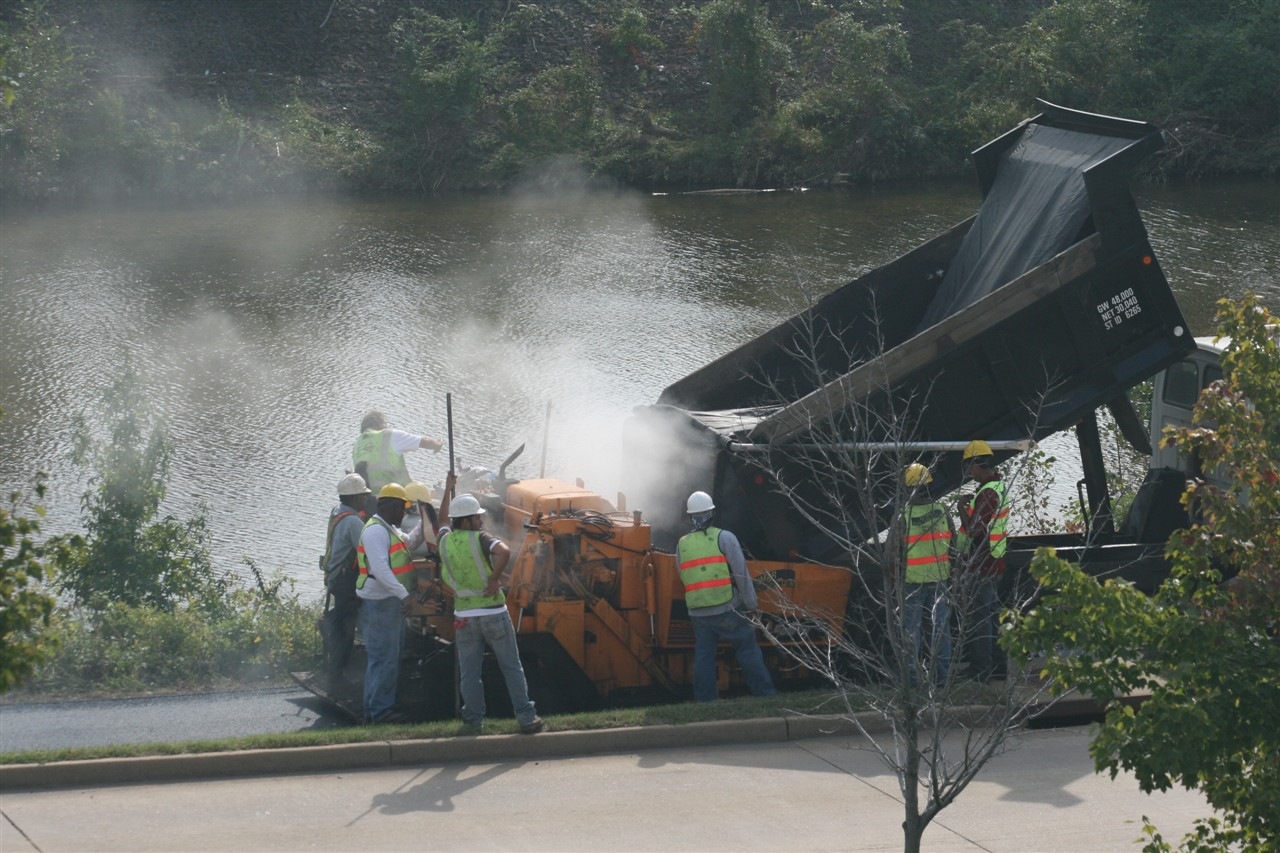 [IMG_9645 1280 x 853[4].jpg]