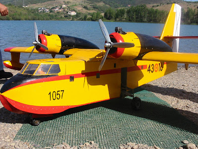 Maqueta Canadair CL-215