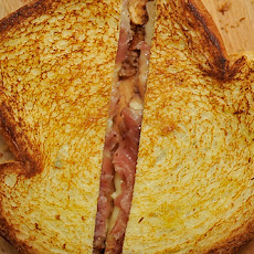 Brie and Prosciutto Melt