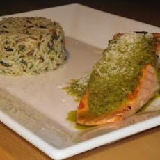 Salmon Fillets With a Pesto Sauce