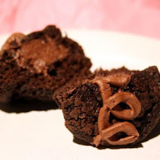 Ella's Cream-Filled Chocolate Cupcakes