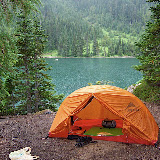MSR ad: My Hubba in front of Boulder Lake.