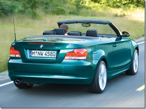 O 120i Cabrio acelera de 0 a 2008 Bmw 1 Series Cabrio. O 120i Cabrio acelera de 0 a