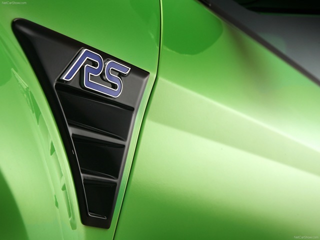 [Ford-Focus_RS_2009_1600x1200_wallpaper_0f[3].jpg]