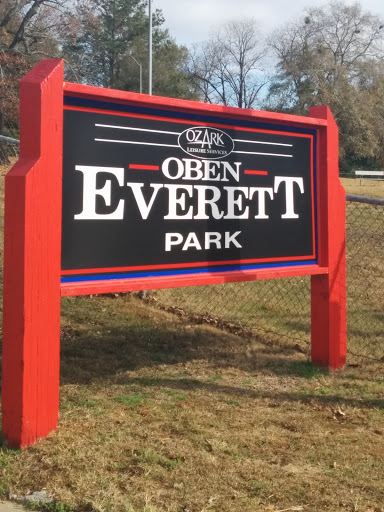 Oben Everett Park
