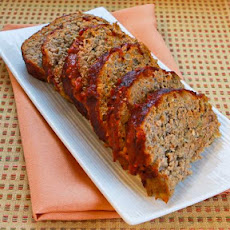Turkey Pesto Meatloaf with Tomato Sauce